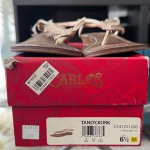 CARLOS by Carlos Santana Tandy Kork Leaf Sandal - Gold Metallic/6.5